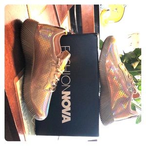 Fashion nova rose gold sneakers